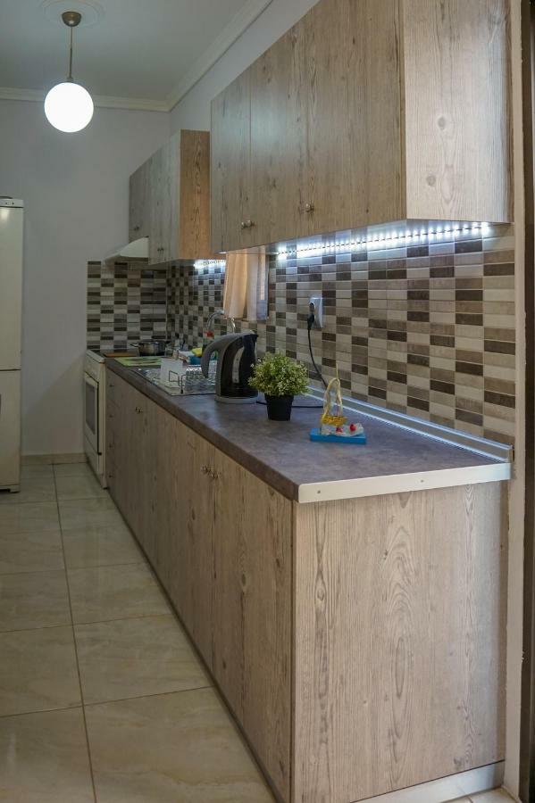 Peaceful & Styled Flat, 2 Bdrms, Wifi, Smart Tv Daire Kavala Dış mekan fotoğraf